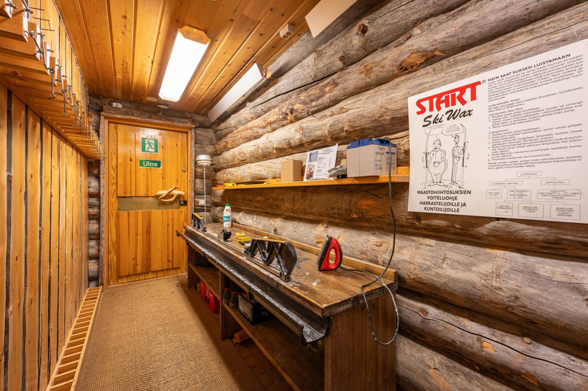 Gasthuis Kuukkeli Log Teerenpesae 4*