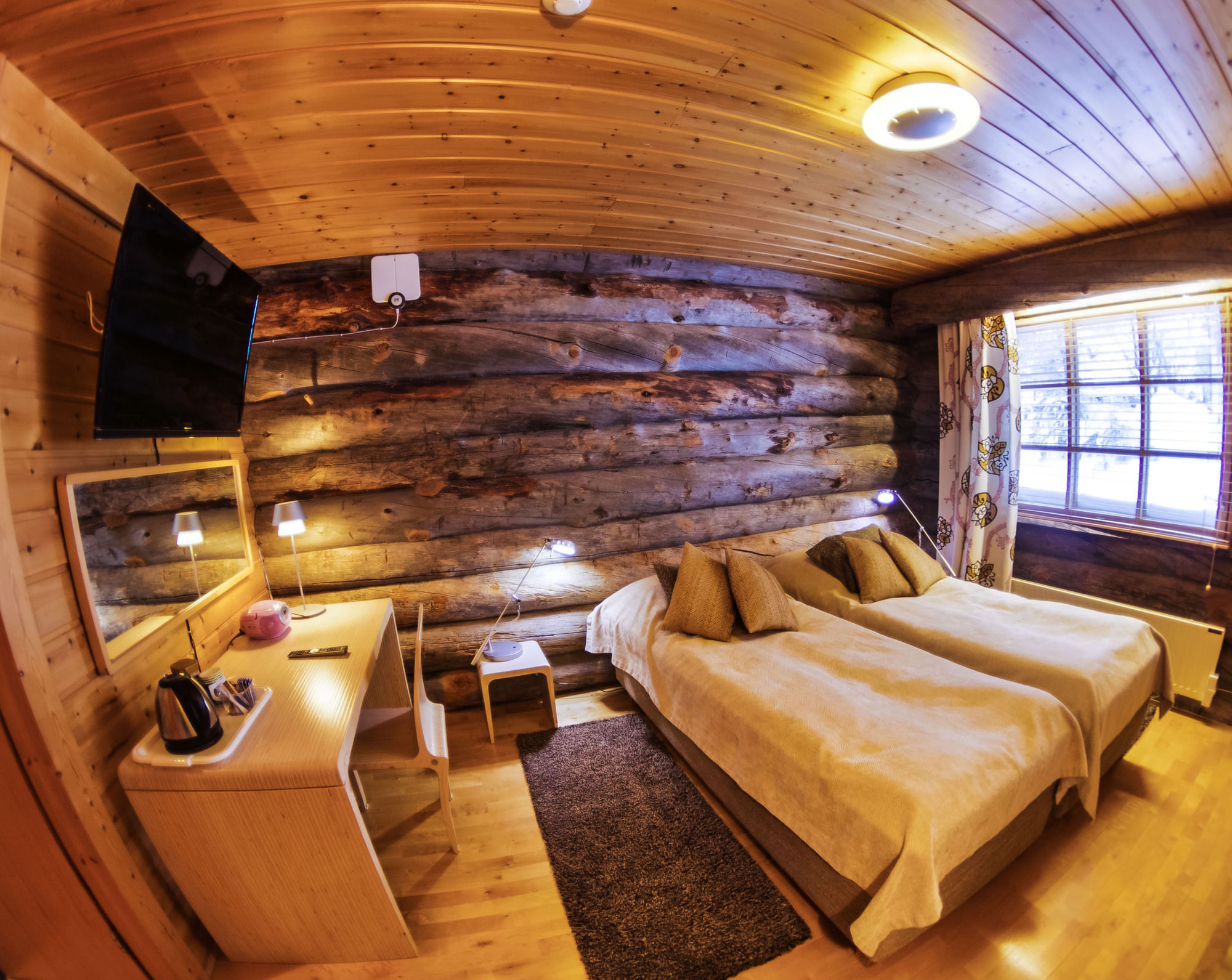 Kuukkeli Log Teerenpesae Саариселькя